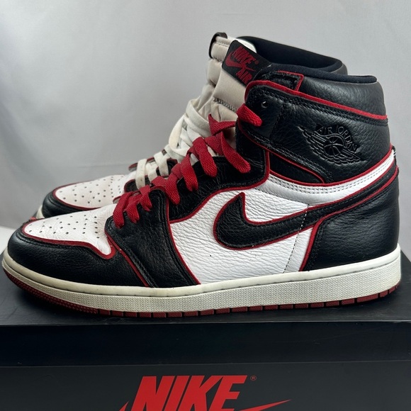 Nike Air Jordan 1 Retro High OG Black/Gym Red-White Sneakers - Picture 3 of 16